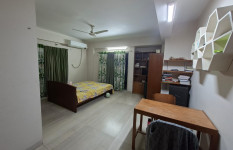 Short time used apartment for urgent sell